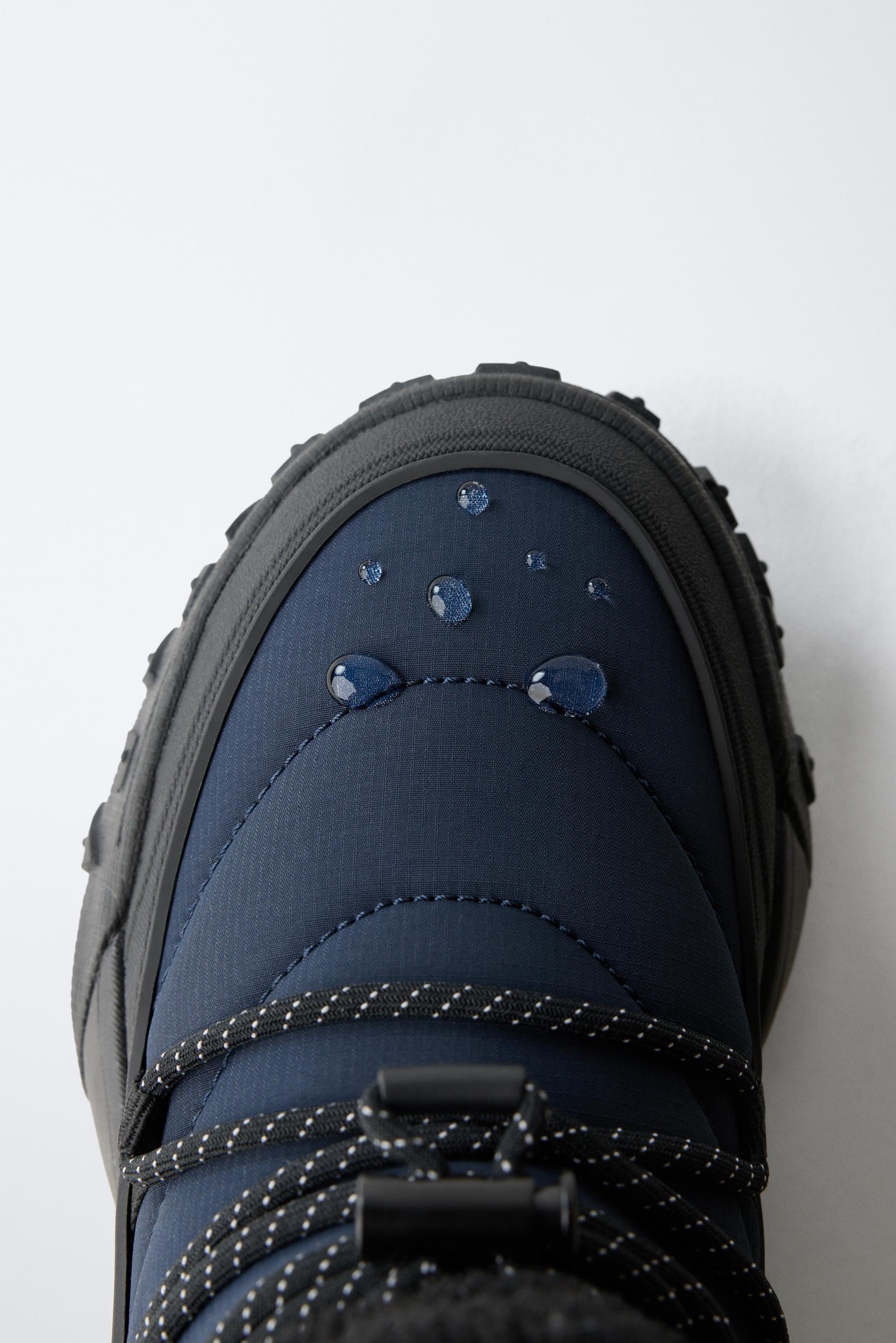 WATER REPELLENT SNOW BOOTS